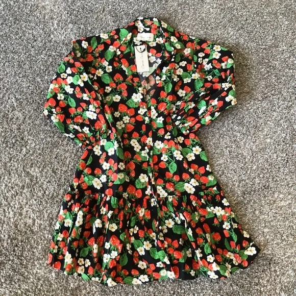 Cara Cara Robin Dress - Wild Black Strawberry - Picture 4 of 9